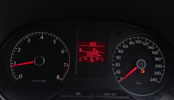 2013 Volkswagen Vento HIGHLINE 1.6 MPI, Petrol, Manual, 69,541 km, Odometer Image