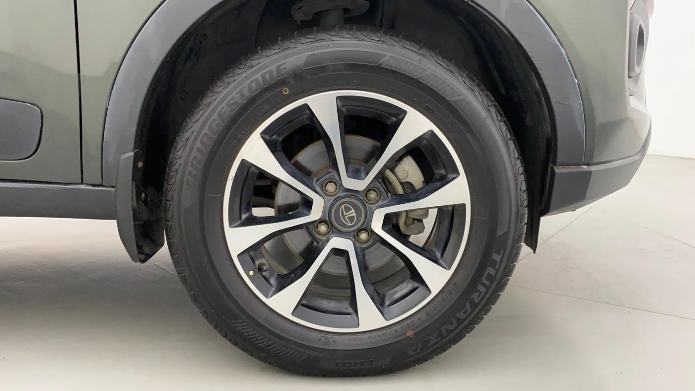 2020 Tata NEXON XZ PLUS PETROL, Petrol, Manual, 54,524 km, Right Front Wheel