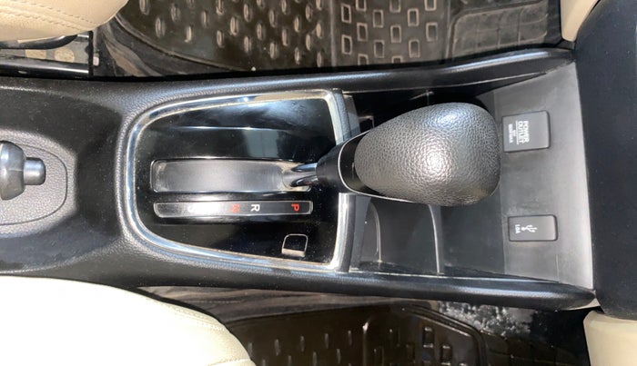 2018 Honda Amaze 1.2L I-VTEC V CVT, Petrol, Automatic, 73,671 km, Gear Lever