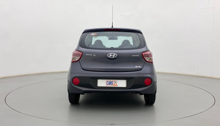 2017 Hyundai Grand i10 SPORTZ 1.2 KAPPA VTVT, Petrol, Manual, 39,204 km, Back/Rear