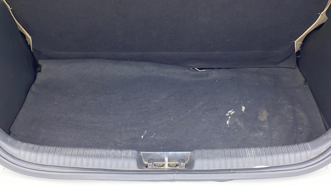 2012 Hyundai i20 MAGNA (O) 1.2, Petrol, Manual, 70,470 km, Boot Inside