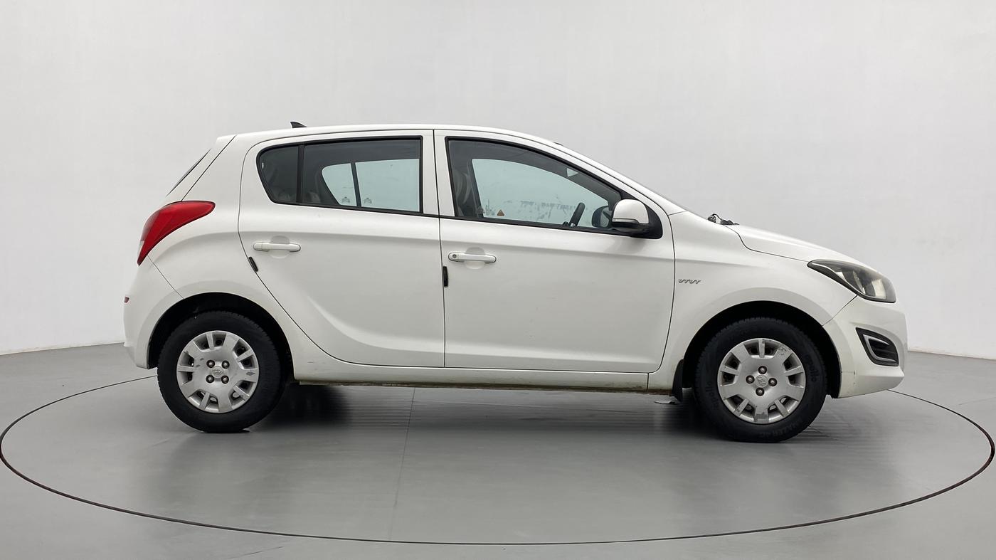 2012 Hyundai i20 MAGNA (O) 1.2, Petrol, Manual, 70,470 km, Right Side View