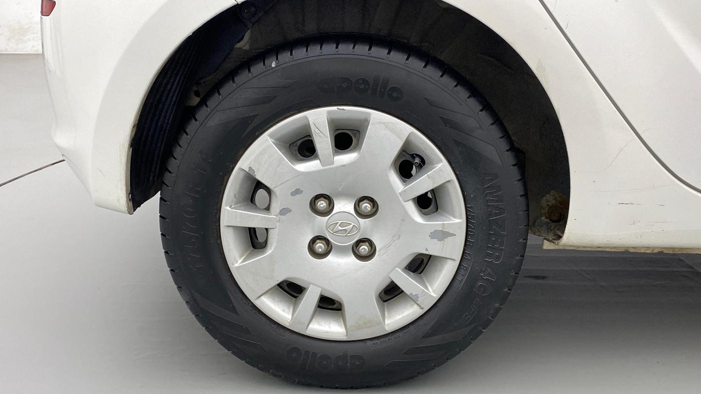 2012 Hyundai i20 MAGNA (O) 1.2, Petrol, Manual, 70,470 km, Right Rear Wheel