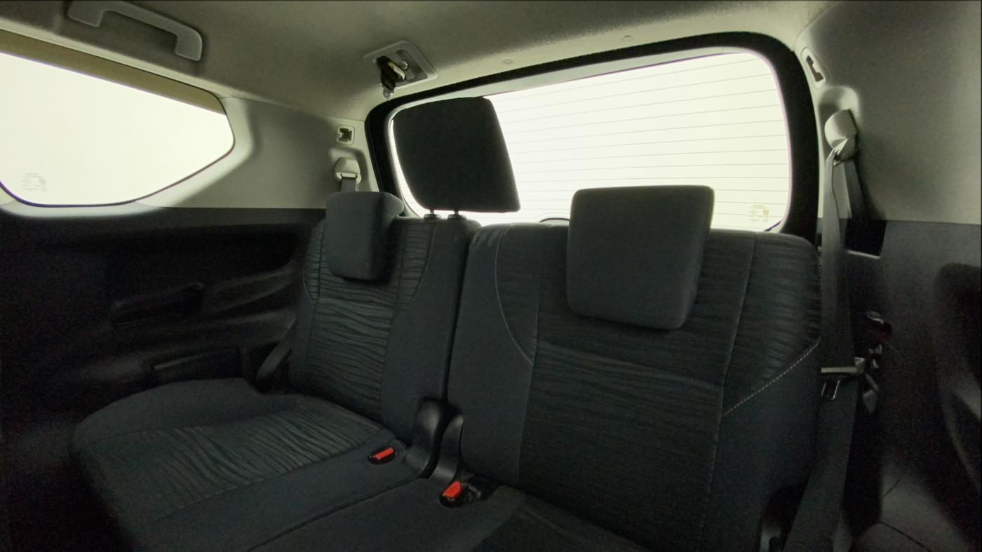 2018 Toyota Innova Crysta 2.4 VX 7 STR, Diesel, Manual, 47,723 km, Third Seat Row ( optional )