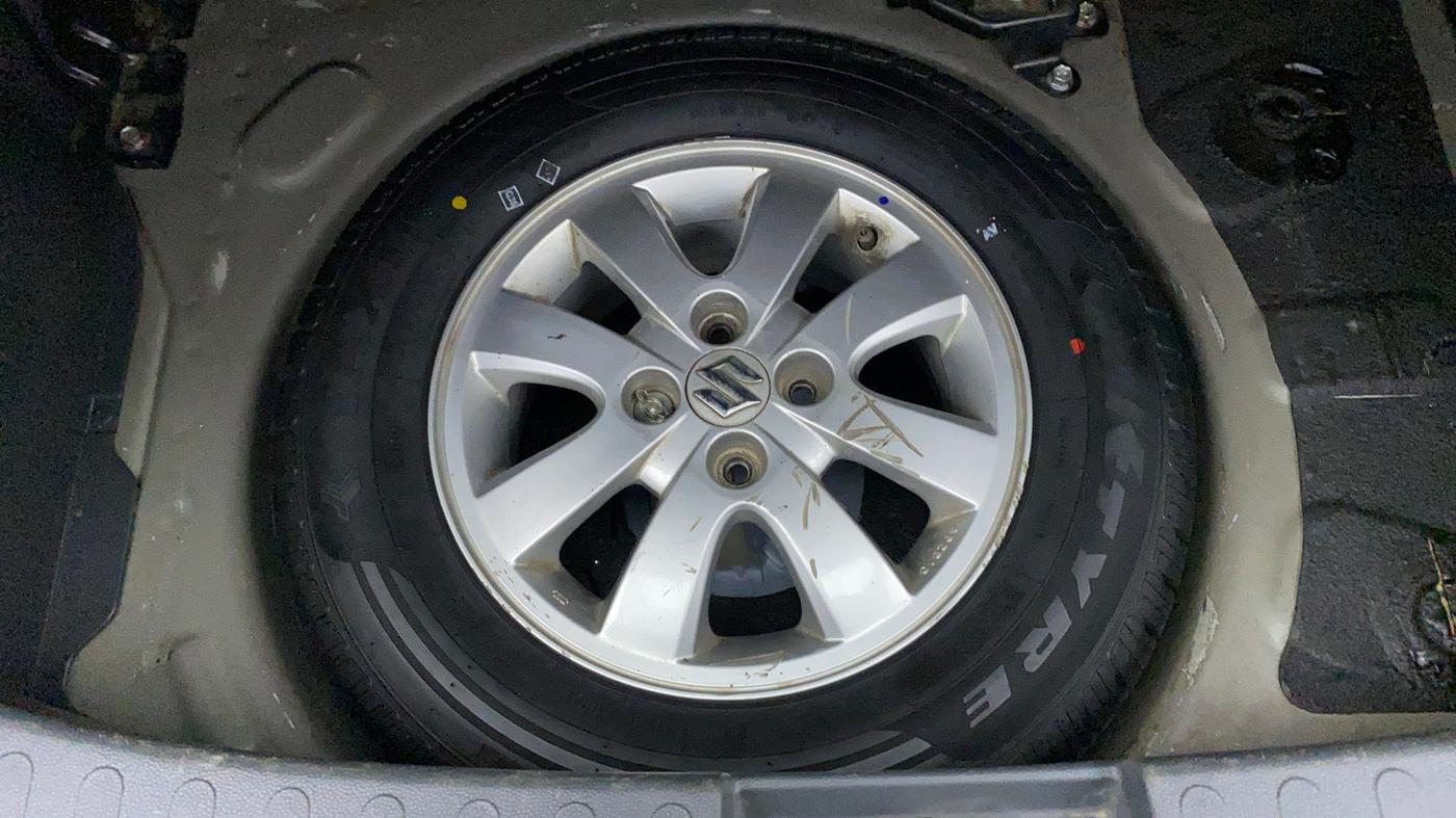 2014 Maruti Ritz ZXI ABS, Petrol, Manual, 69,582 km, Spare Tyre
