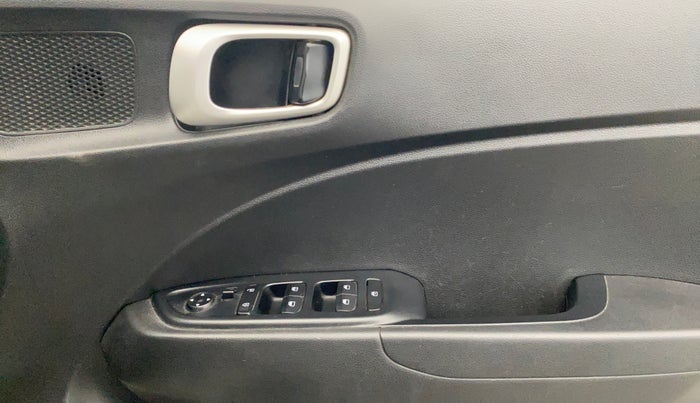 2021 Hyundai VENUE S 1.2, Petrol, Manual, 1,12,675 km, Driver Side Door Panels Control