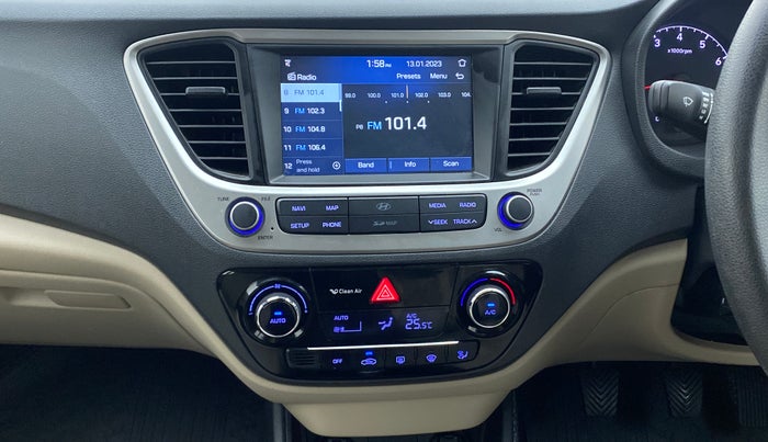 2017 Hyundai Verna 1.6 VTVT SX, Petrol, Manual, 32,015 km, Air Conditioner