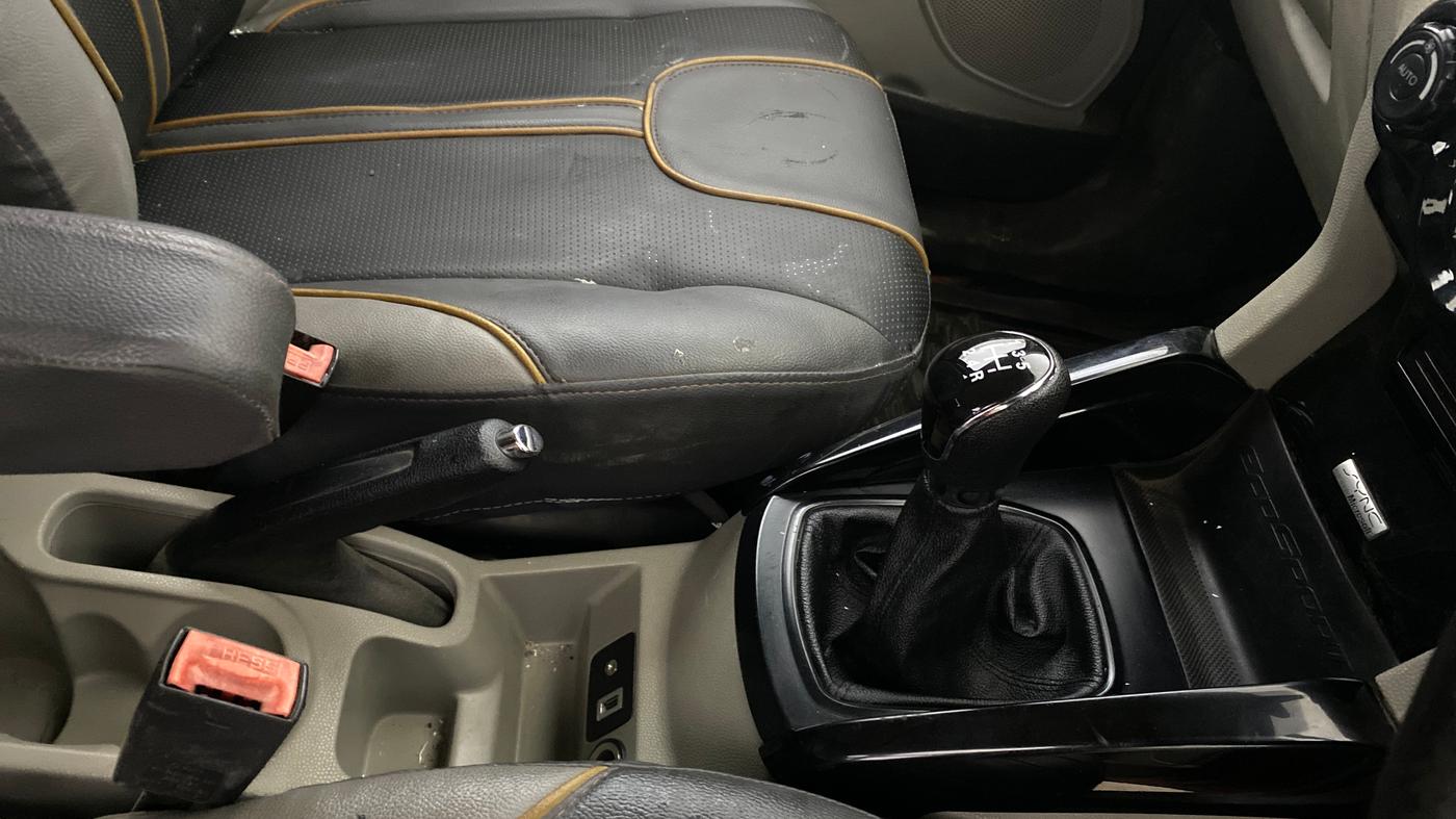 2014 Ford Ecosport TITANIUM 1.5L PETROL, Petrol, Manual, 34,883 km, Gear Lever