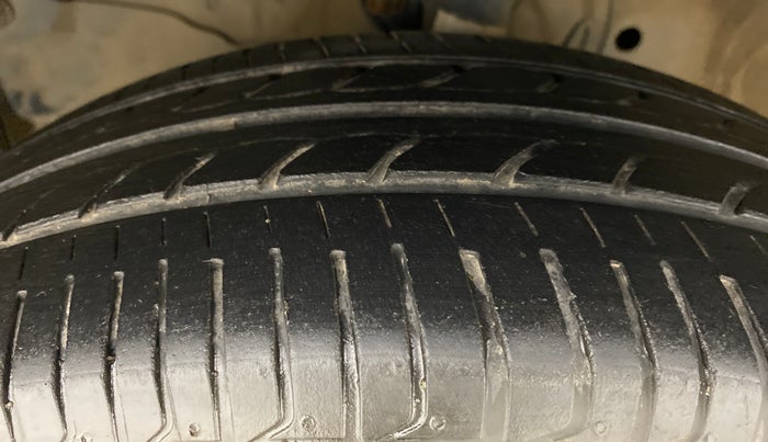 2016 Honda City VX CVT PETROL, Petrol, Automatic, 80,797 km, Left Front Tyre Tread
