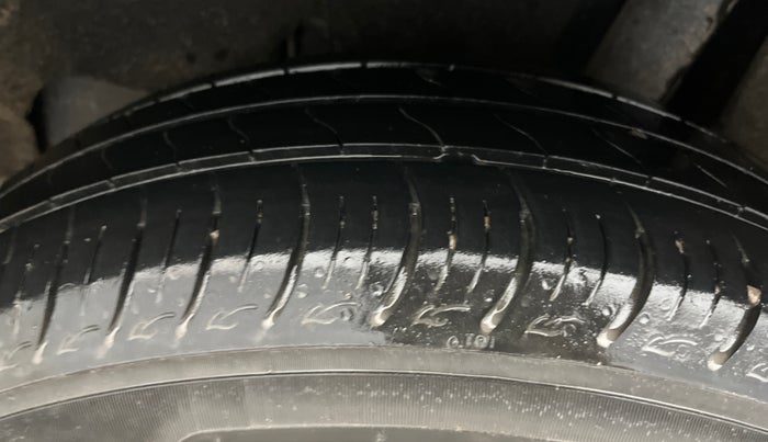 2020 Maruti Baleno DELTA PETROL 1.2, Petrol, Manual, 27,478 km, Left Rear Tyre Tread