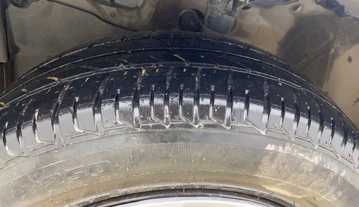 2016 Honda Jazz 1.2L I-VTEC E, Petrol, Manual, 75,189 km, Left Front Tyre Tread