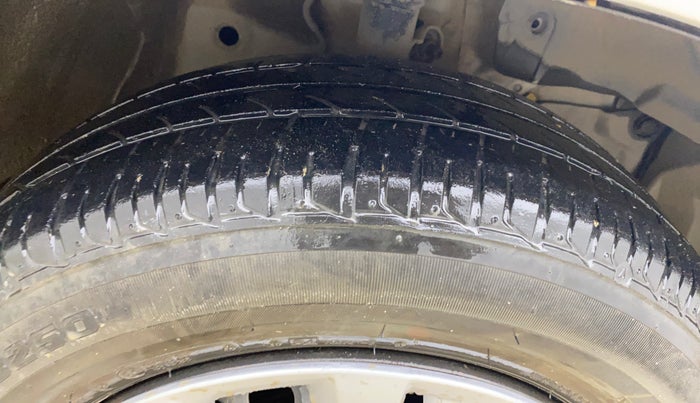 2016 Honda Jazz 1.2L I-VTEC E, Petrol, Manual, 75,189 km, Right Front Tyre Tread