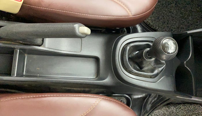 2016 Honda Jazz 1.2L I-VTEC E, Petrol, Manual, 75,189 km, Gear Lever