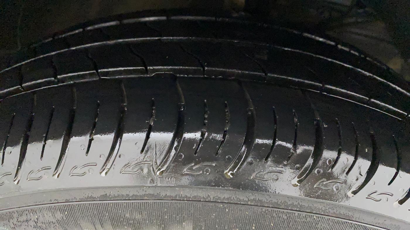 2019 Maruti Baleno DELTA PETROL 1.2, Petrol, Manual, 91,121 km, Right Front Tyre Tread