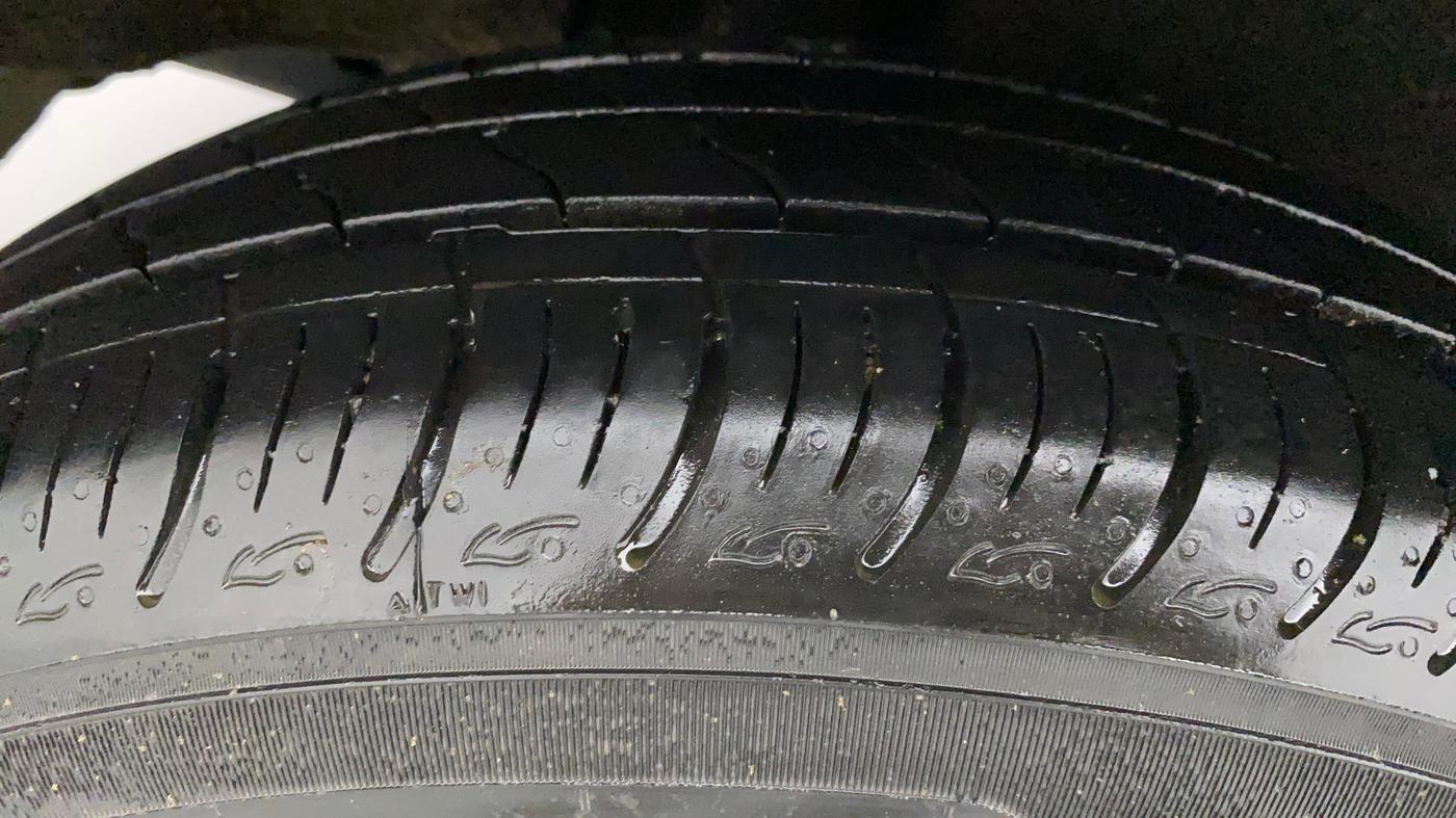 2019 Maruti Baleno DELTA PETROL 1.2, Petrol, Manual, 91,121 km, Right Rear Tyre Tread