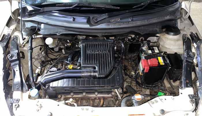 2015 Maruti Swift VXI, Petrol, Manual, 33,785 km, Engine View