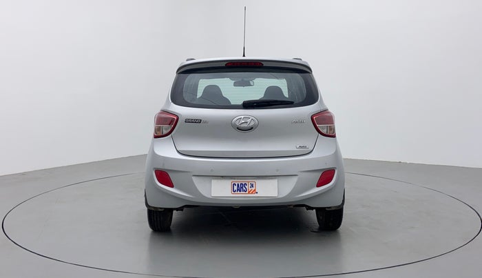 2016 Hyundai Grand i10 ASTA AT 1.2 KAPPA VTVT, Petrol, Automatic, 30,733 km, Back/Rear View