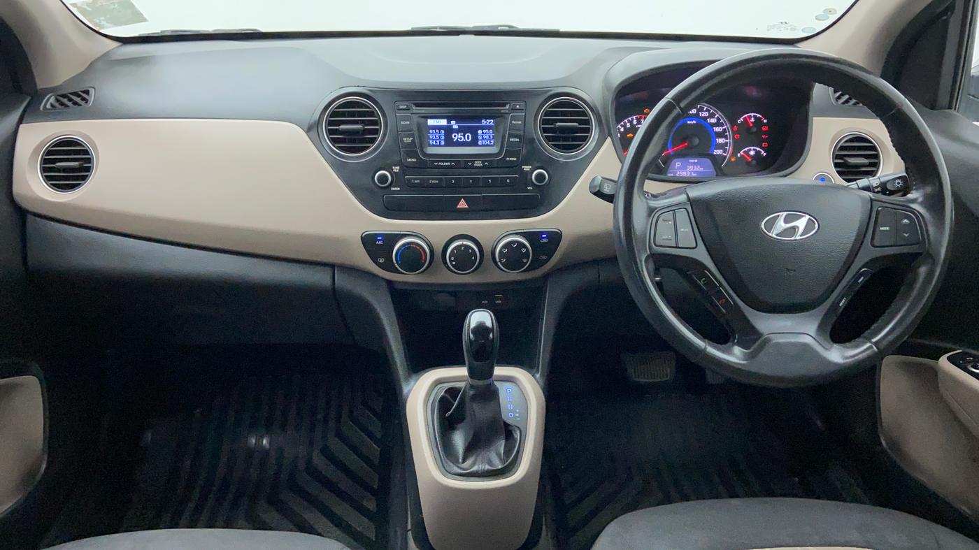 2016 Hyundai Grand i10 ASTA AT 1.2 KAPPA VTVT, Petrol, Automatic, 30,733 km, Dashboard View