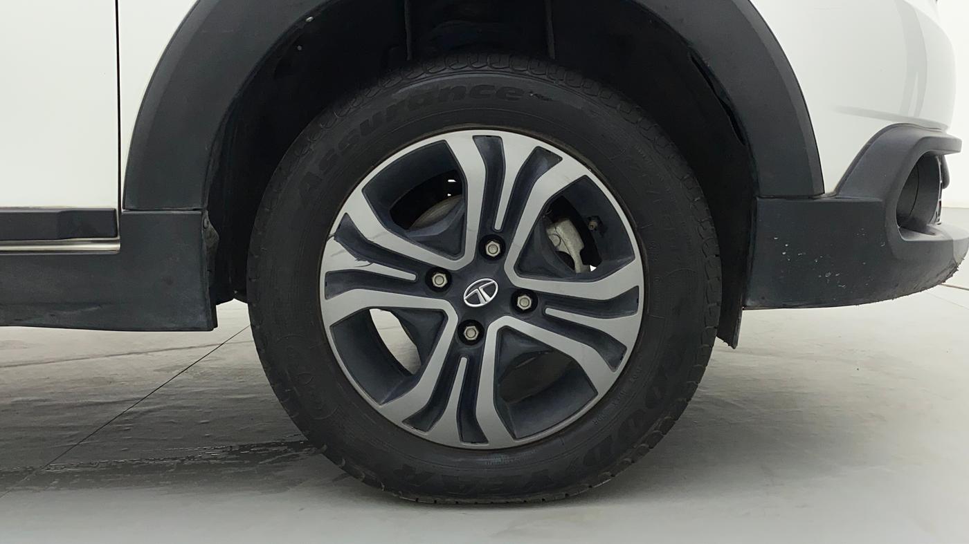 2019 Tata TIAGO NRG PETROL AT, Petrol, Automatic, 22,987 km, Right Front Wheel