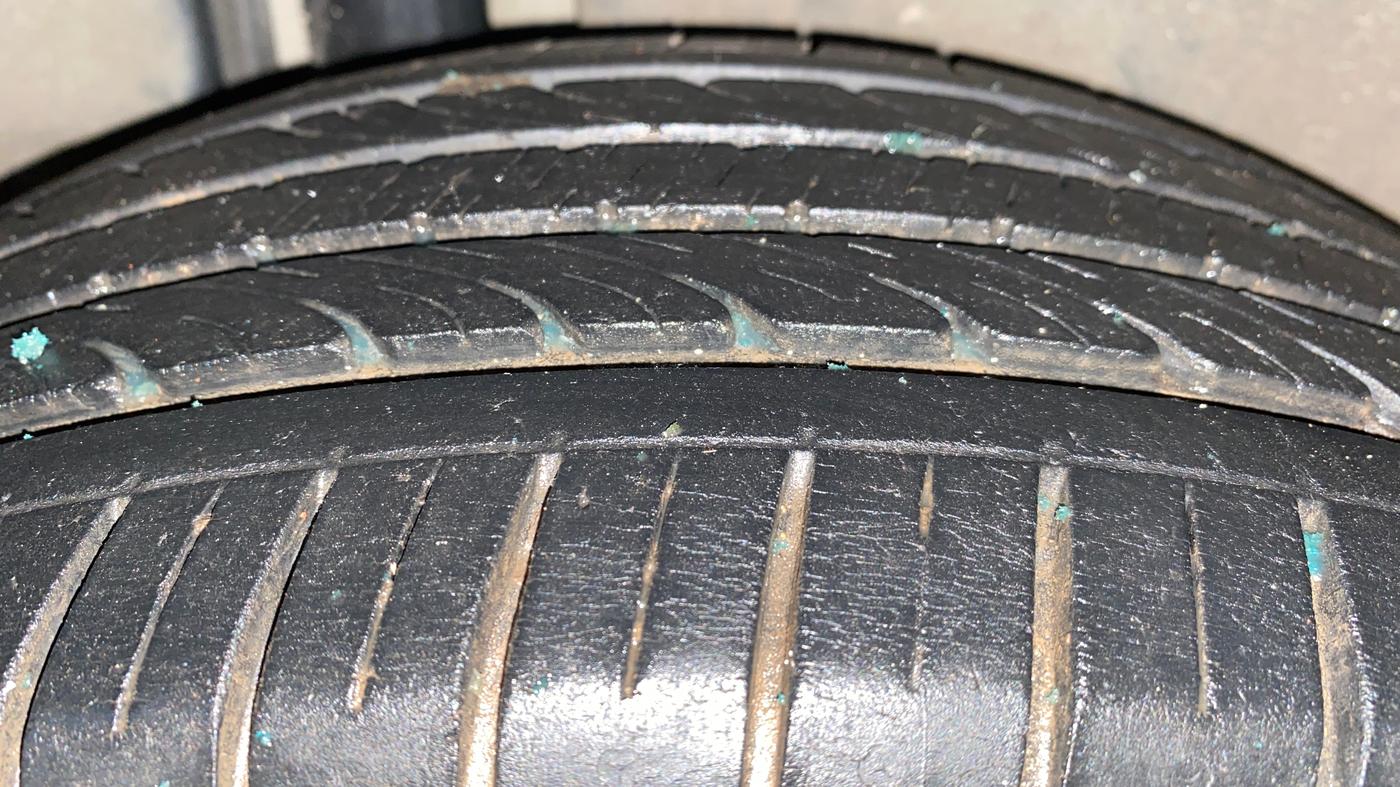 2017 Maruti Ciaz ALPHA 1.4 PETROL, Petrol, Manual, 35,251 km, Right Rear Tyre Tread