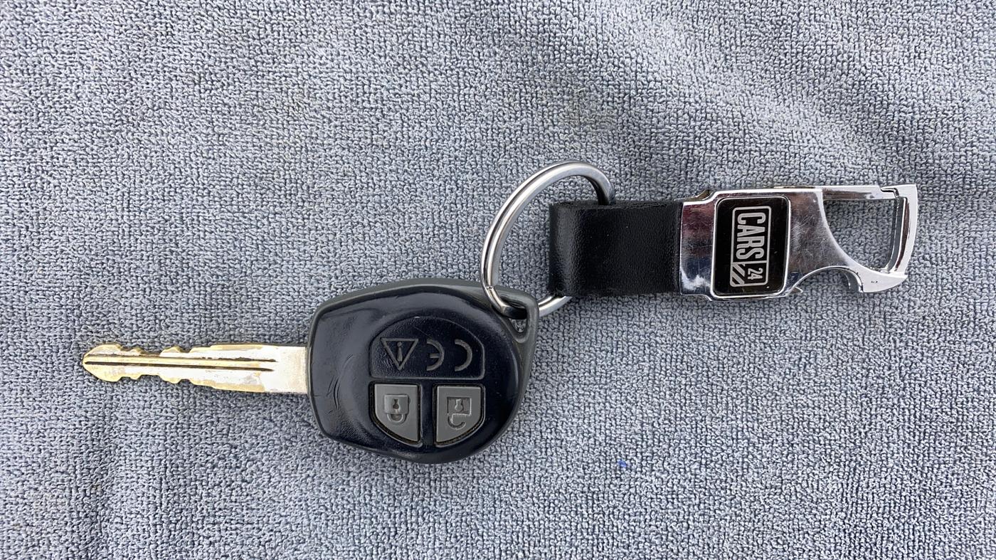 2018 Maruti Vitara Brezza VDI, Diesel, Manual, 67,536 km, Key Close Up
