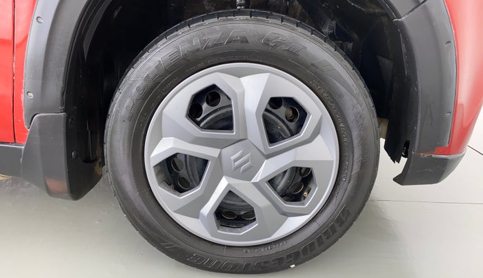 2018 Maruti Vitara Brezza VDI, Diesel, Manual, 67,536 km, Right Front Wheel