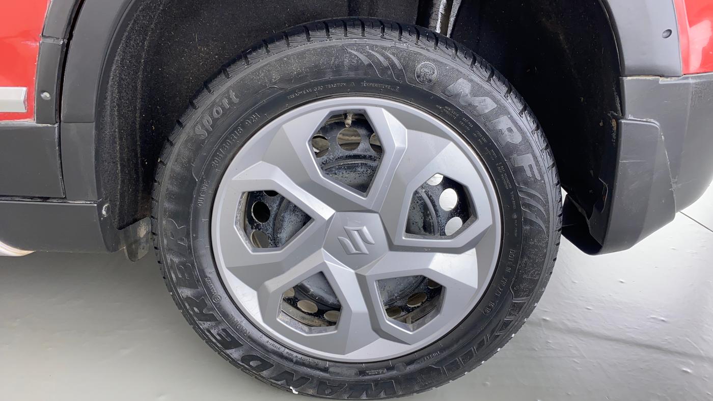 2018 Maruti Vitara Brezza VDI, Diesel, Manual, 67,536 km, Left Rear Wheel