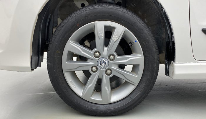 2015 Maruti Wagon R Stingray VXI, Petrol, Manual, 33,371 km, Left Front Wheel