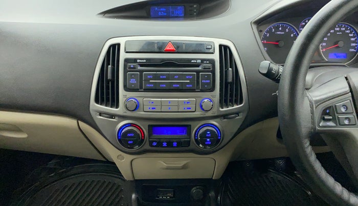 2013 Hyundai i20 SPORTZ 1.2, Petrol, Manual, 73,557 km, Air Conditioner