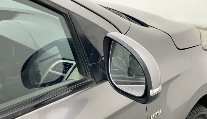 2013 Hyundai i20 SPORTZ 1.2, Petrol, Manual, 73,557 km, Right rear-view mirror - Mirror motor not working
