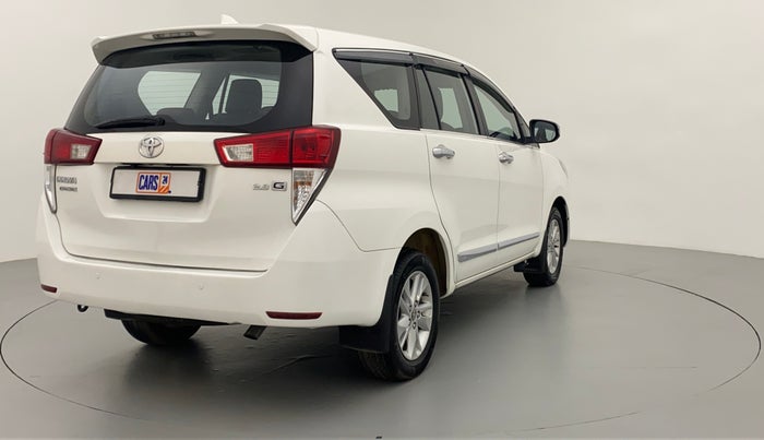 2017 Toyota Innova Crysta 2.8 GX AT 7 STR, Diesel, Automatic, 1,05,022 km, Right Back Diagonal (45- Degree) View