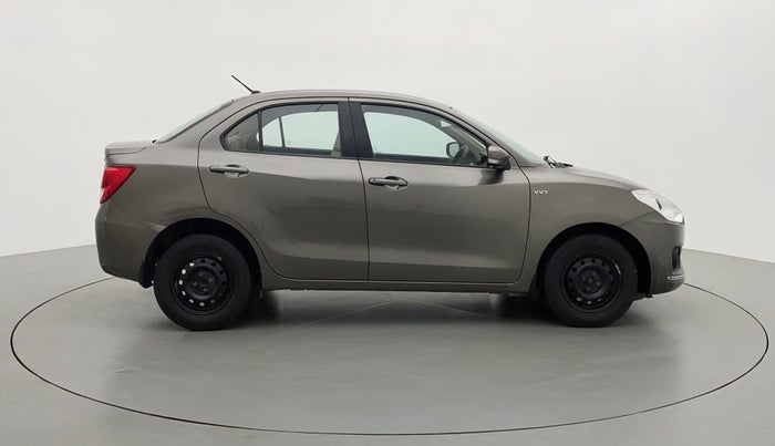 2017 Maruti Dzire VXI AMT, Petrol, Automatic, 88,813 km, Right Side