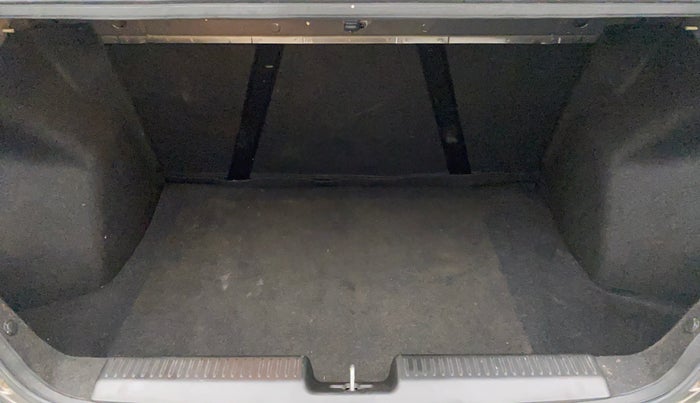 2017 Maruti Dzire VXI AMT, Petrol, Automatic, 88,813 km, Boot Inside
