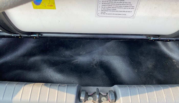 2023 Hyundai GRAND I10 NIOS SPORTZ 1.2 KAPPA VTVT CNG, CNG, Manual, 83,091 km, Boot Inside