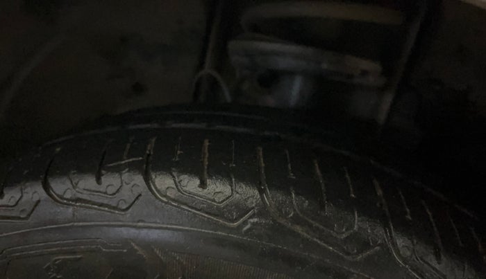 2023 Tata Tiago XZ PLUS CNG, CNG, Manual, 34,587 km, Left Front Tyre Tread