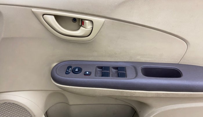 2013 Honda Amaze 1.2L I-VTEC S, Petrol, Manual, 46,206 km, Driver Side Door Panels Control