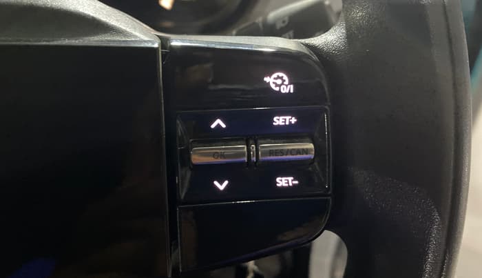 2025 Tata Tiago XZ PLUS DUAL TONE PETROL, Petrol, Manual, 9,044 km, Adaptive Cruise Control