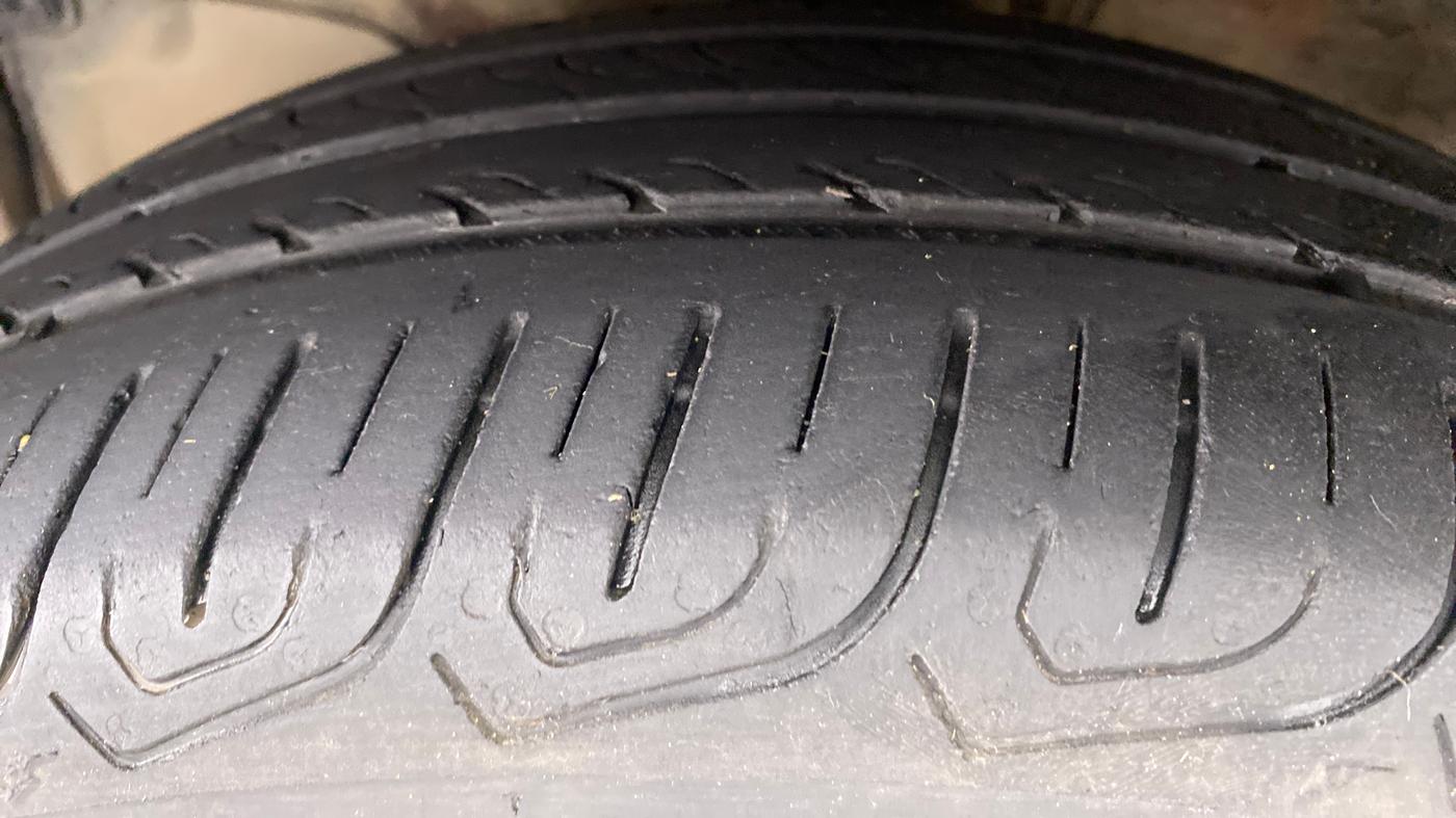 2016 Honda City V MT PETROL, Petrol, Manual, 48,108 km, Left Front Tyre Tread
