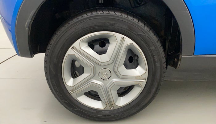 2017 Tata NEXON XM PETROL, CNG, Manual, 50,623 km, Right Rear Wheel