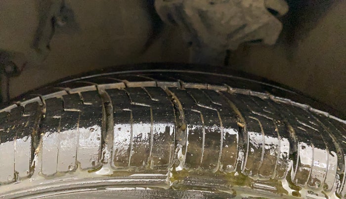 2019 Maruti Celerio VXI (O) CNG, CNG, Manual, 55,268 km, Left Front Tyre Tread
