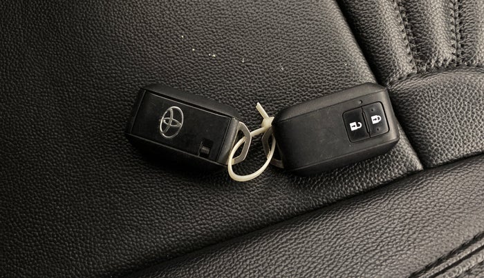 2021 Toyota Glanza G CVT, Petrol, Automatic, 33,067 km, Key Close Up