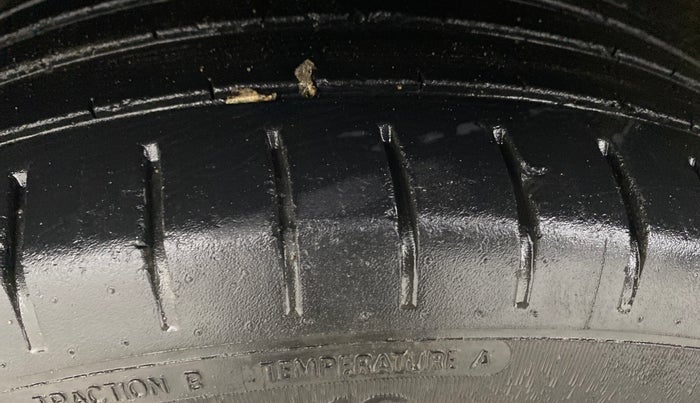 2021 Toyota Glanza G CVT, Petrol, Automatic, 33,067 km, Left Front Tyre Tread