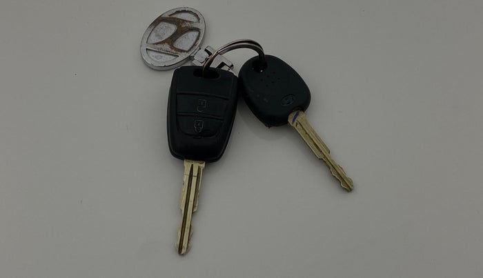 2017 Hyundai Grand i10 MAGNA 1.2 KAPPA VTVT, Petrol, Manual, 57,457 km, Key Close Up