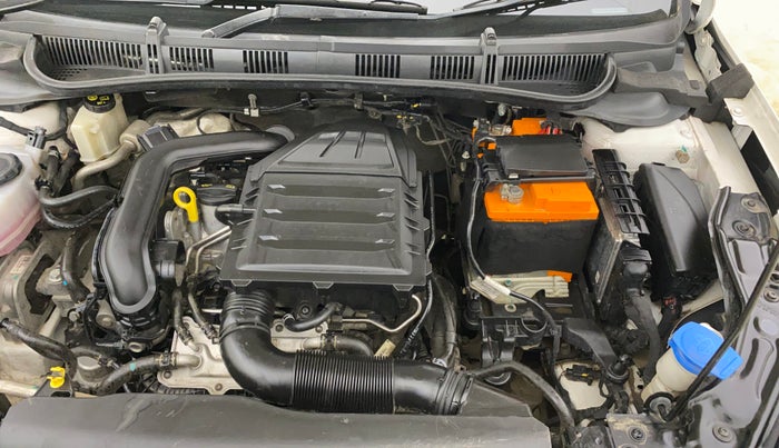 2023 Volkswagen VIRTUS TOPLINE TSI 1.0 MT, Petrol, Manual, 41,340 km, Engine View - Left