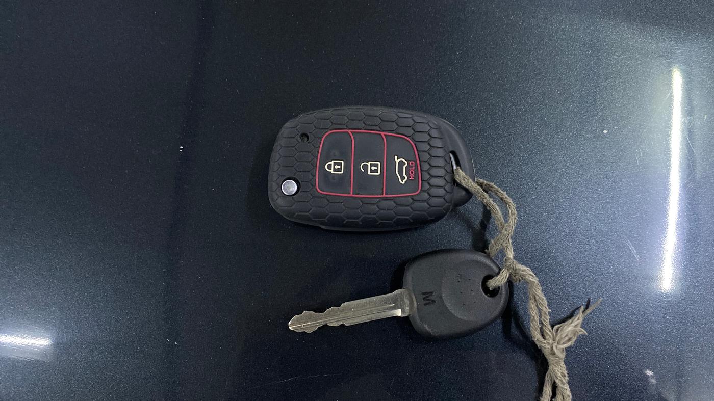 2021 Hyundai GRAND I10 NIOS MAGNA 1.2 KAPPA VTVT, Petrol, Manual, 83,984 km, Key Close Up