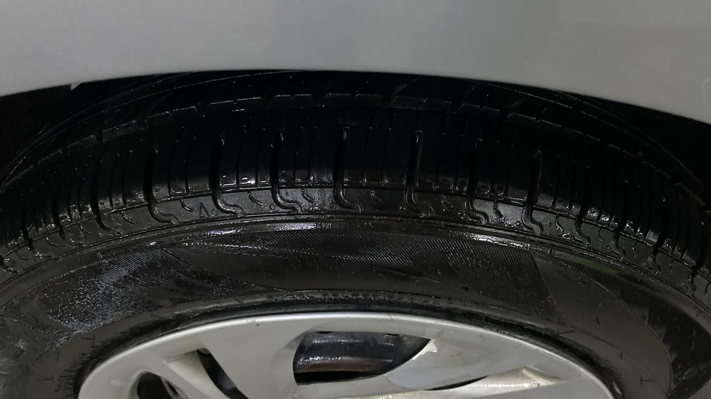 2021 Hyundai GRAND I10 NIOS MAGNA 1.2 KAPPA VTVT, Petrol, Manual, 83,984 km, Left Front Tyre Tread