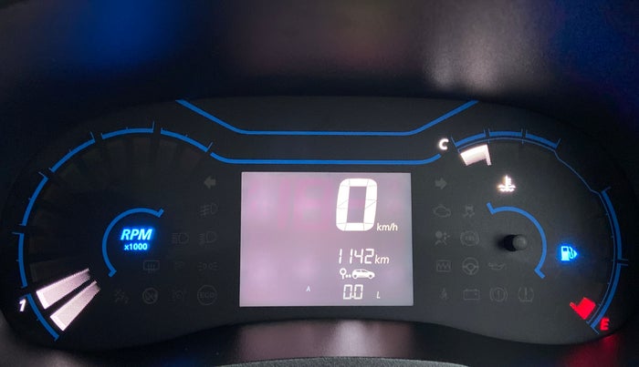 2021 Renault Kwid 1.0 CLIMBER OPT, Petrol, Manual, 1,245 km, Odometer Image
