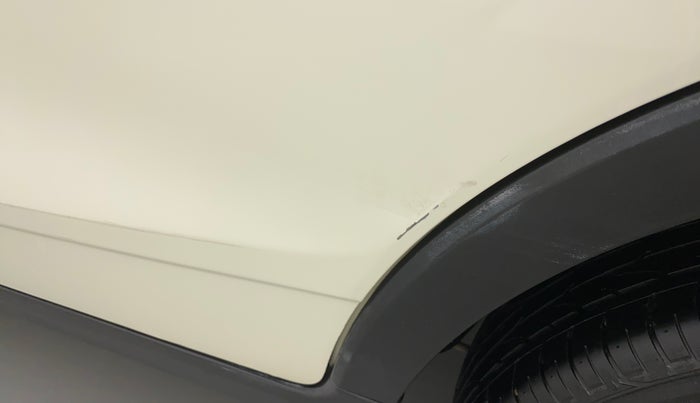 2022 Mahindra XUV300 W6 1.2 PETROL, Petrol, Manual, 21,151 km, Rear left door - Minor scratches