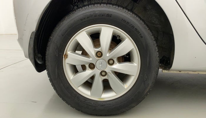 2014 Hyundai i20 ASTA 1.2, Petrol, Manual, 13,616 km, Right Rear Wheel