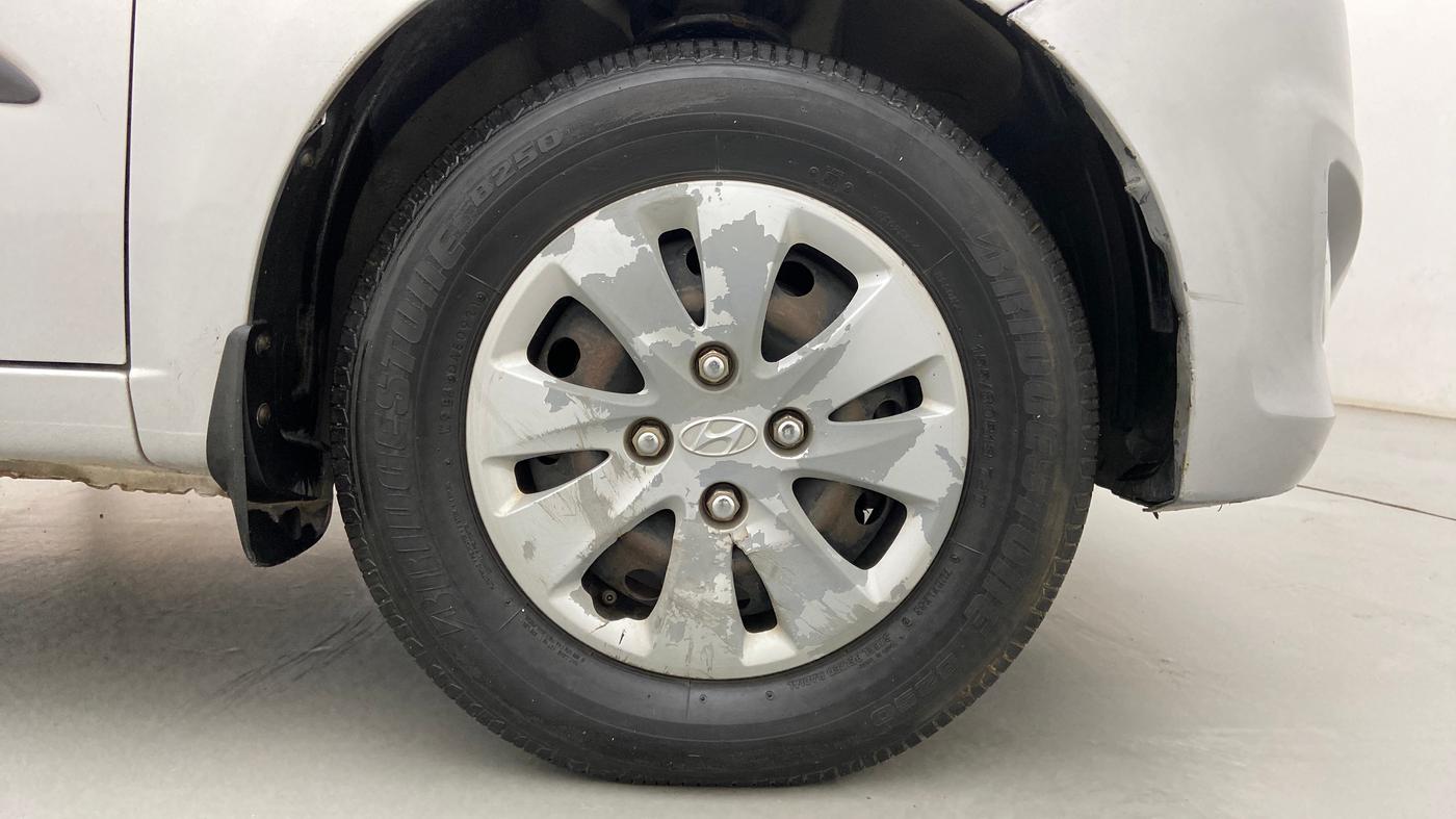 2013 Hyundai i10 MAGNA 1.1, Petrol, Manual, 91,344 km, Right Front Wheel